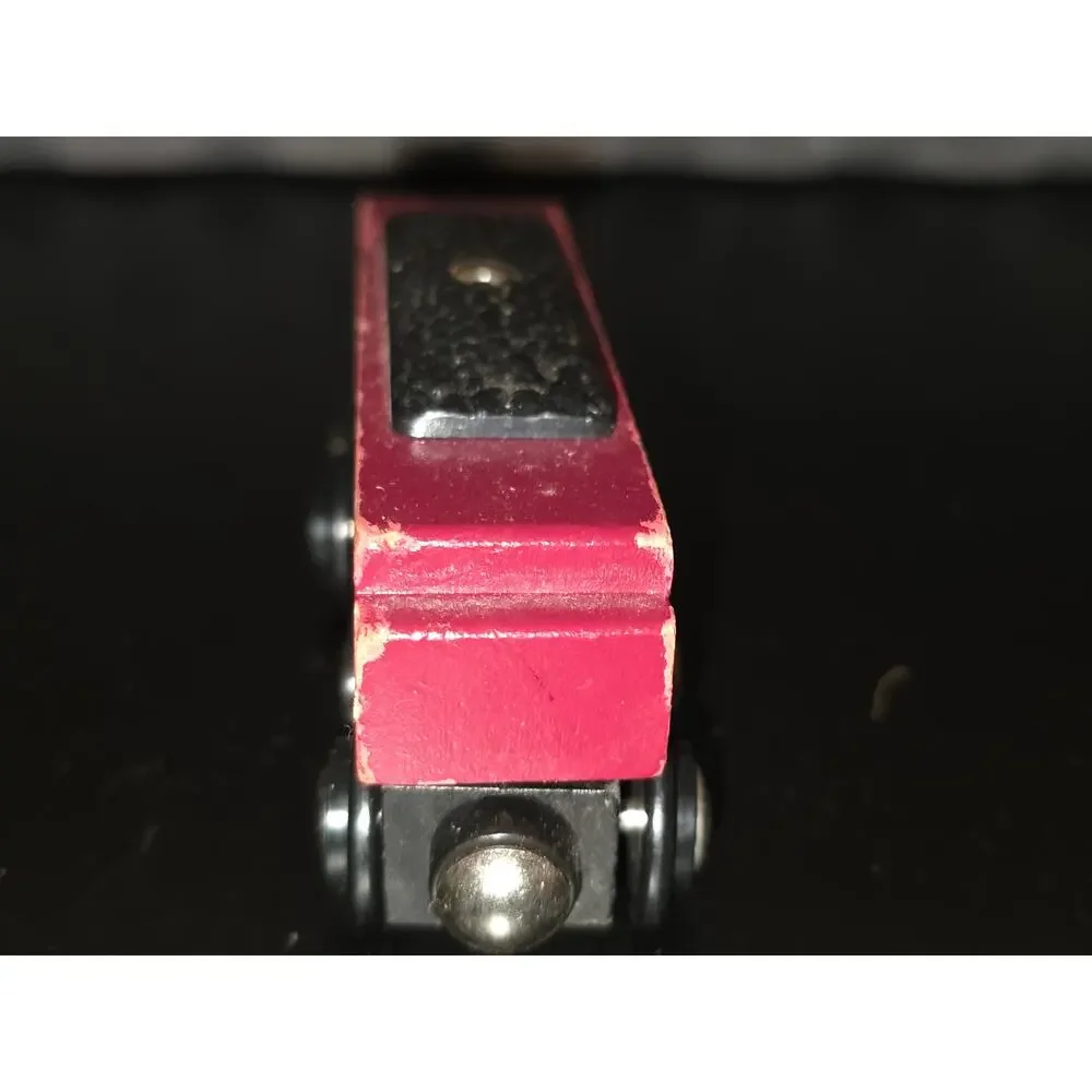 VGUC Circo‎ Line Magnetic Wooden Railway Train Tank Engine